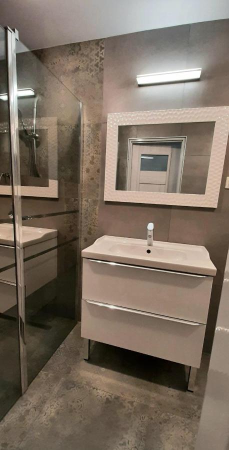 Zacisze Apartamenty,pokoje Privatunterkunft