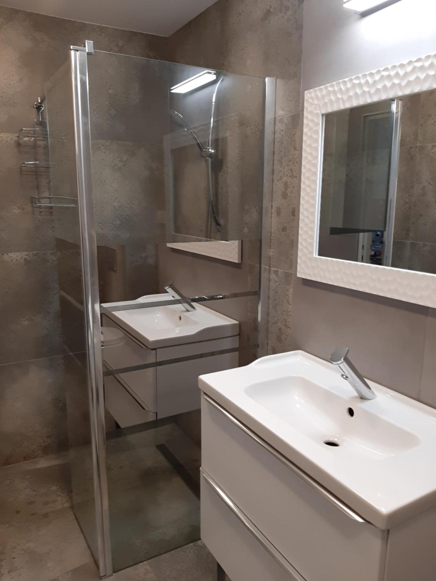 Zacisze Apartamenty,pokoje *