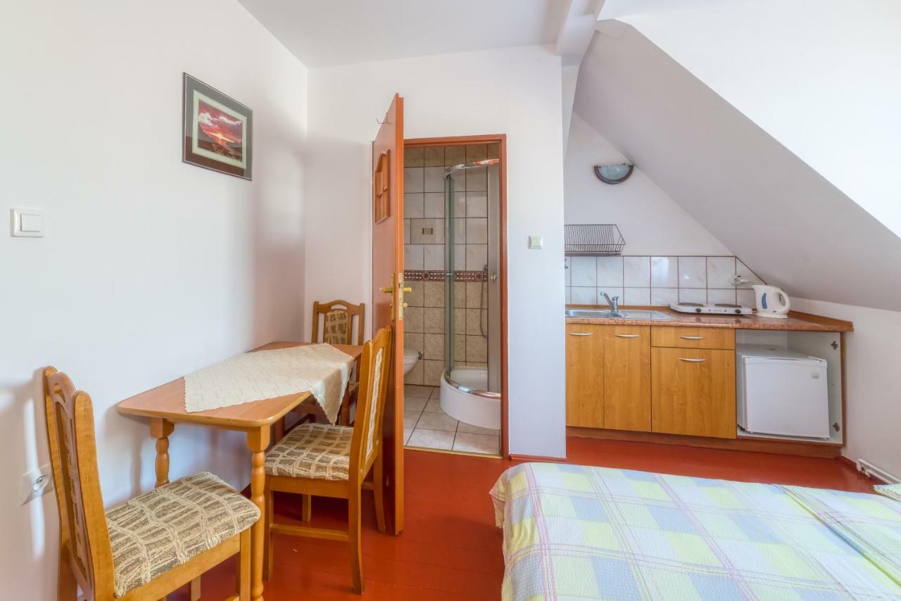 Zacisze Apartamenty,pokoje Privatunterkunft *